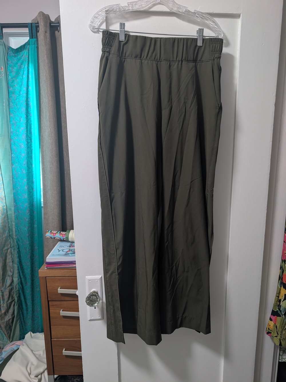 High-Waisted StretchTech Wide-Leg Pants - Picture 2 of 7